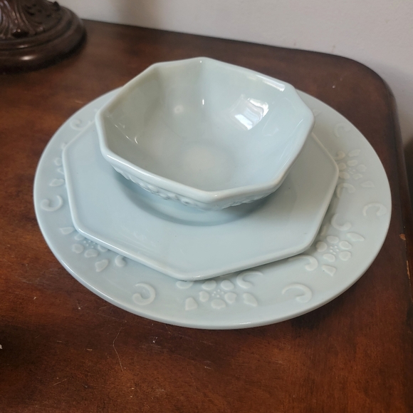 Embossed Solid Tableware Country - Picture 12 of 12